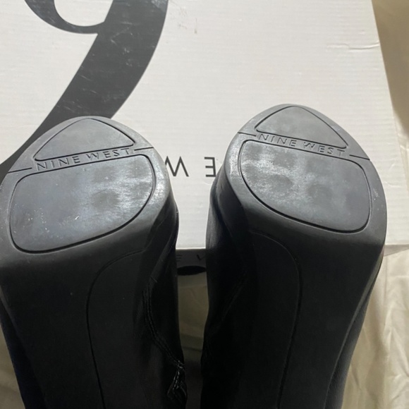 Women’s black booties - Picture 5 of 5